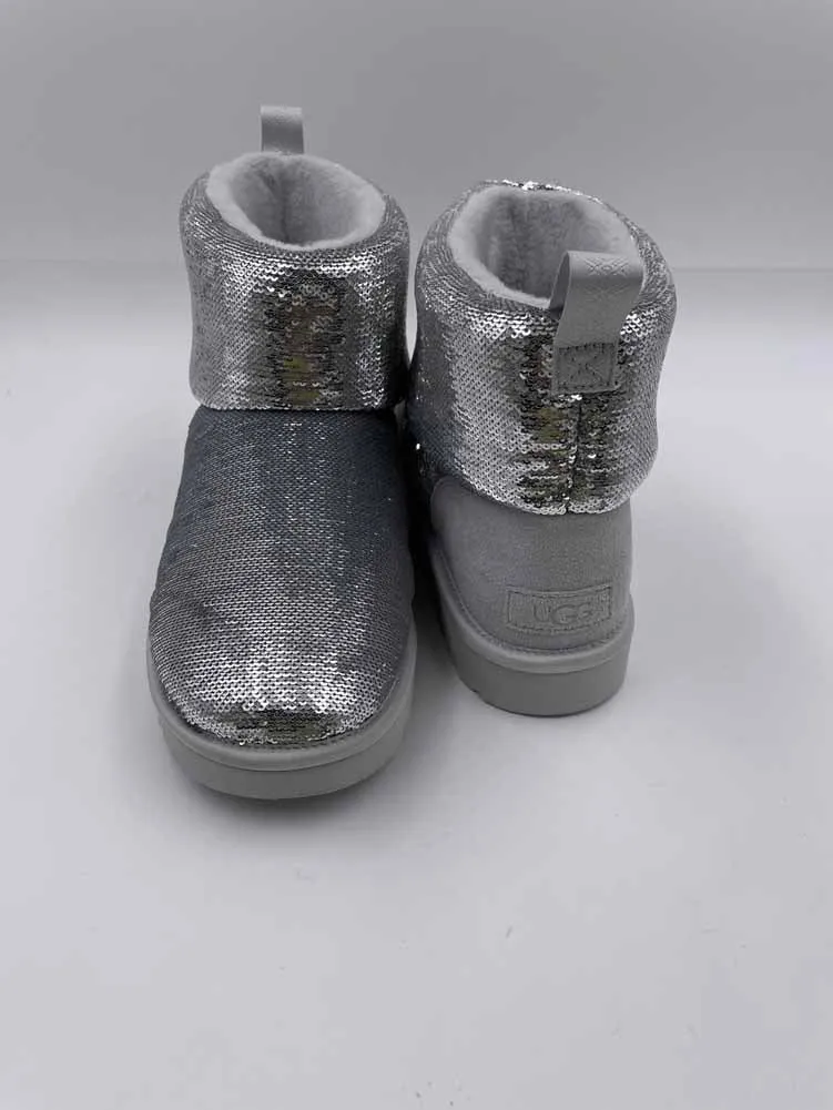 Classic Mini Mirror Ball in Silver by UGG